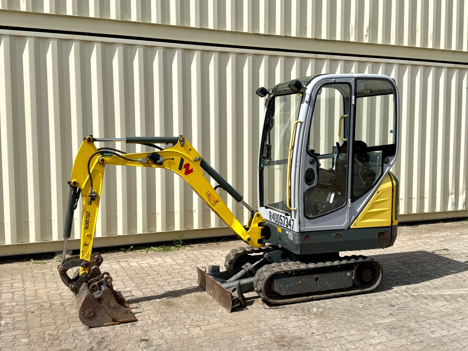 WACKER Neuson ET16 / 2019 BJ / 1.476 H / 3x Löffel