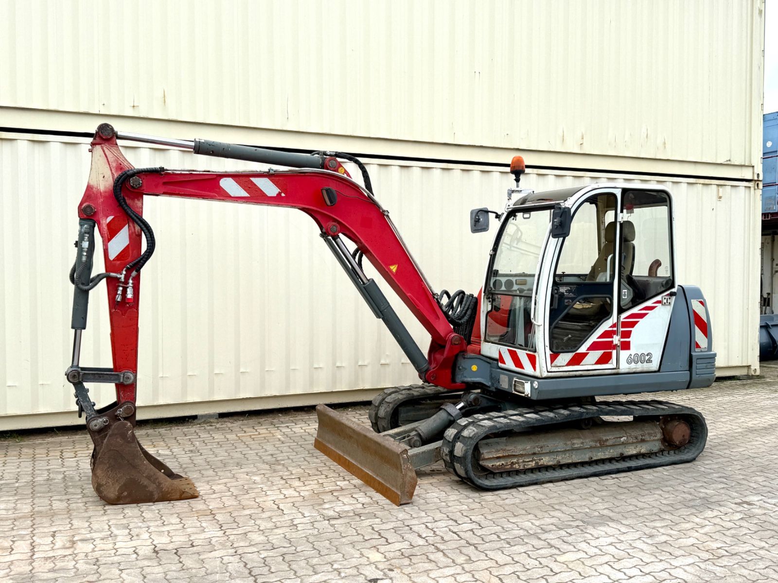 NEUSON 6002RDV / Deutsche Maschine