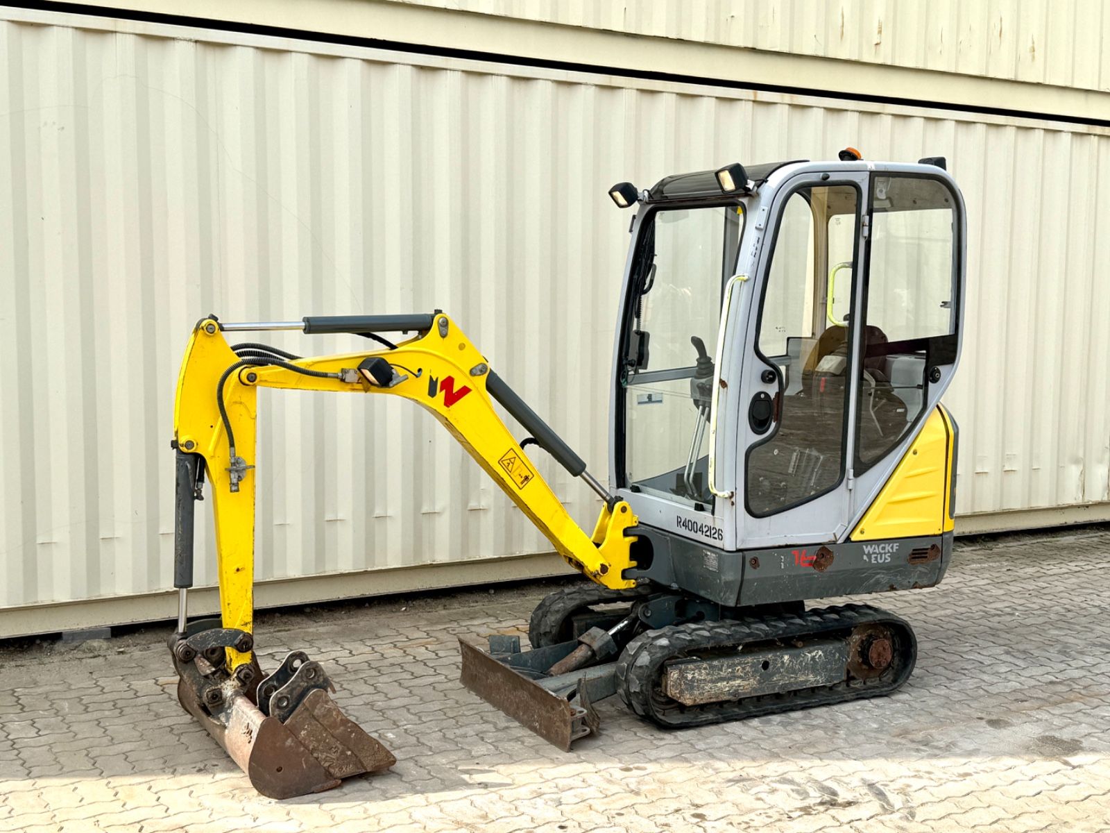 WACKER Neuson ET16 / 2019 BJ / 1.092 H / 3 x Löffel