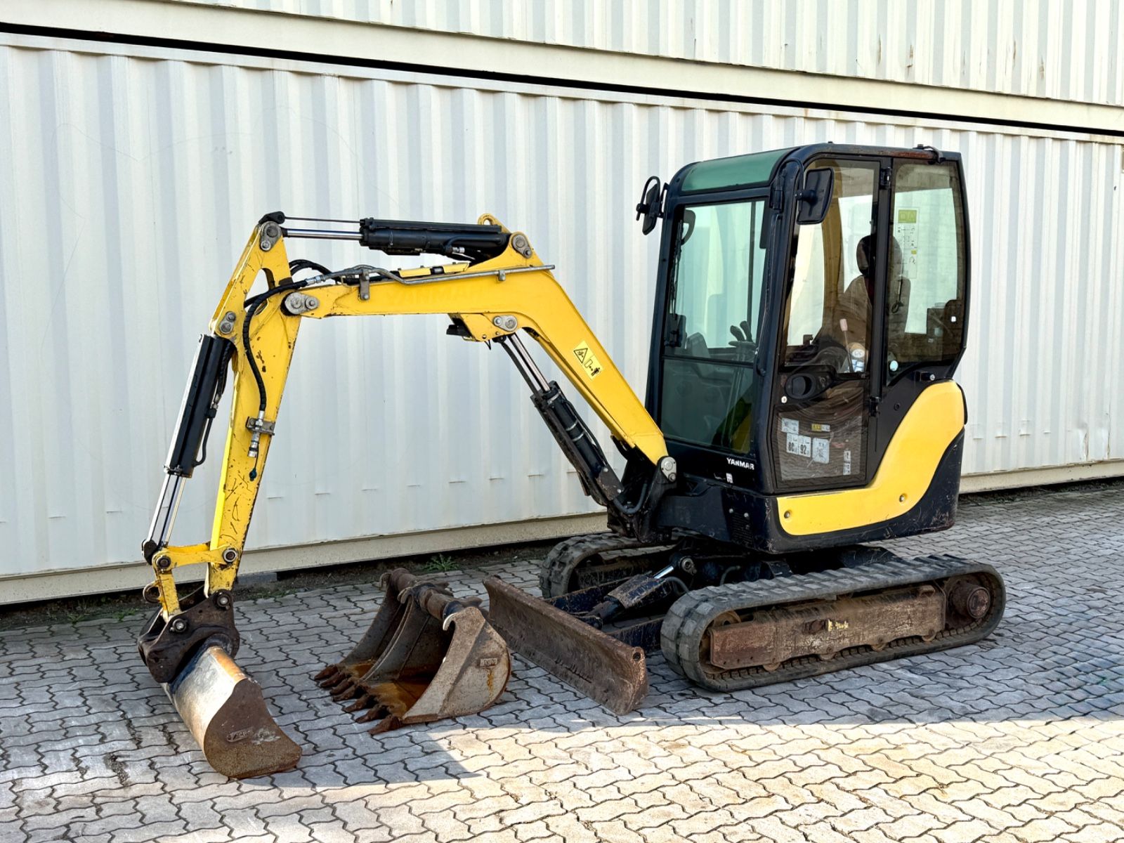 YANMAR SV22 / 2017 BJ / 3.139 H / 3 x Löffel